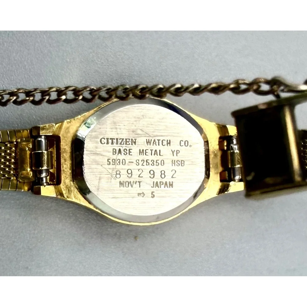 Vintage Citizen 5930-S26350 Women's Gold Tone Oval Quartz Watch Working